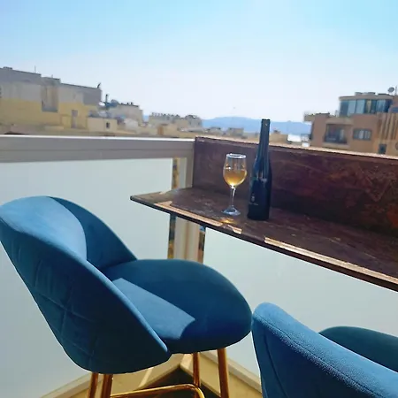 Blu Di Malta - Luxurious Designer *
